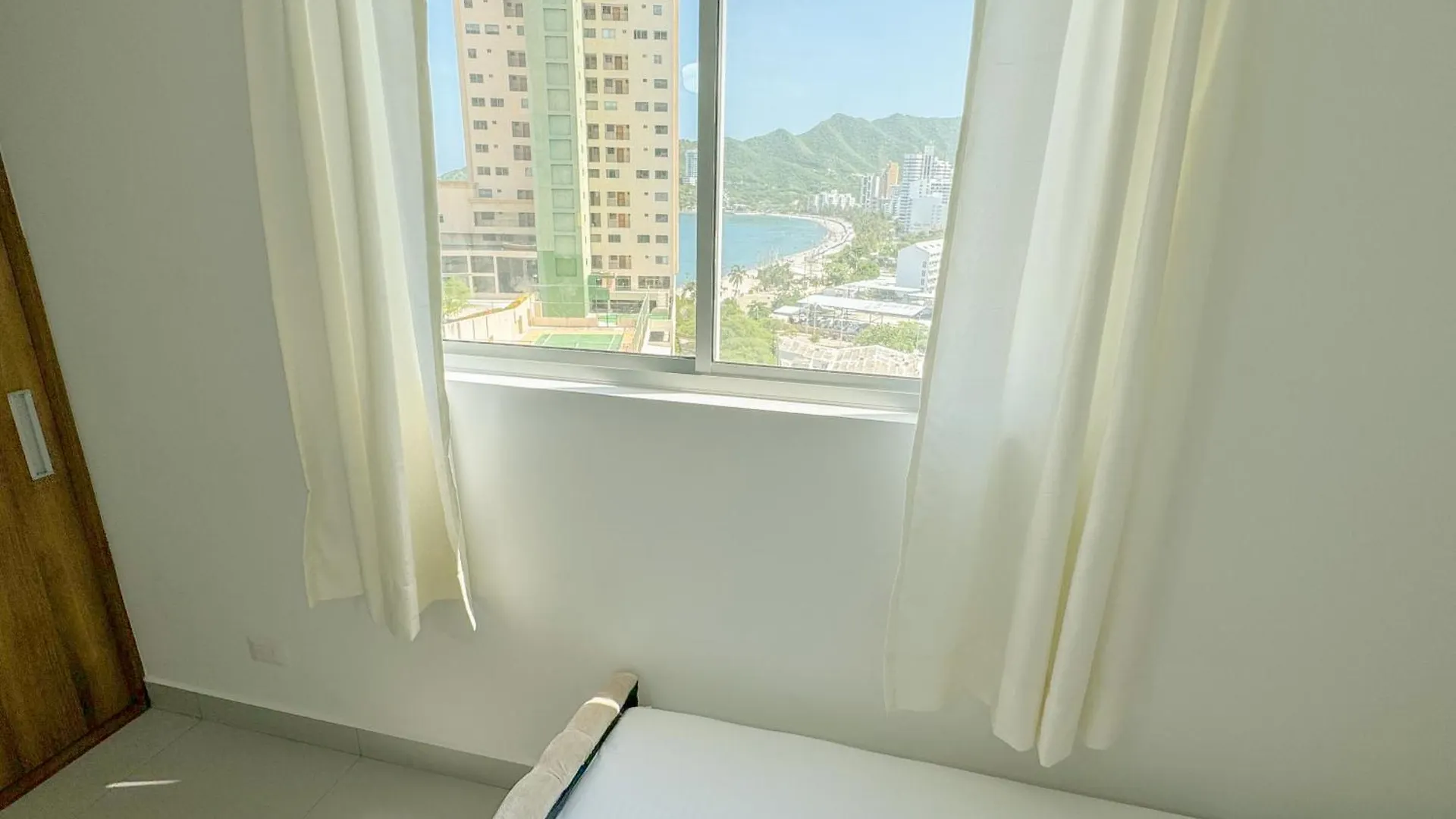 Apartment Apartamento Para Estrenar Ambar Roca - Bedviajes Santa Marta  Colombia